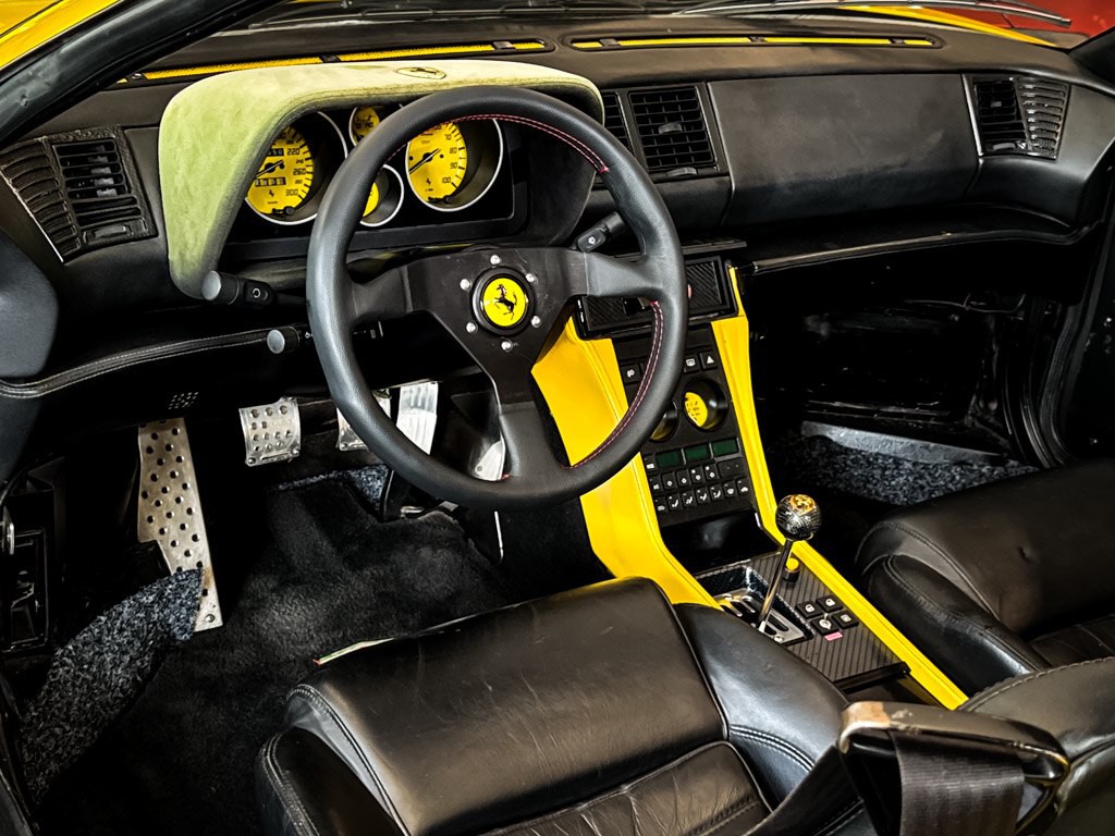 1990 Ferrari 348 Image 22