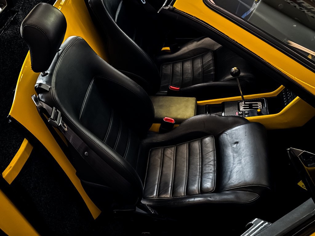 1990 Ferrari 348 Image 30