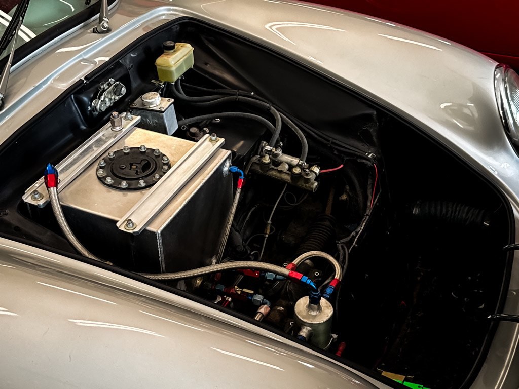 1957 Porsche 550 Image 40