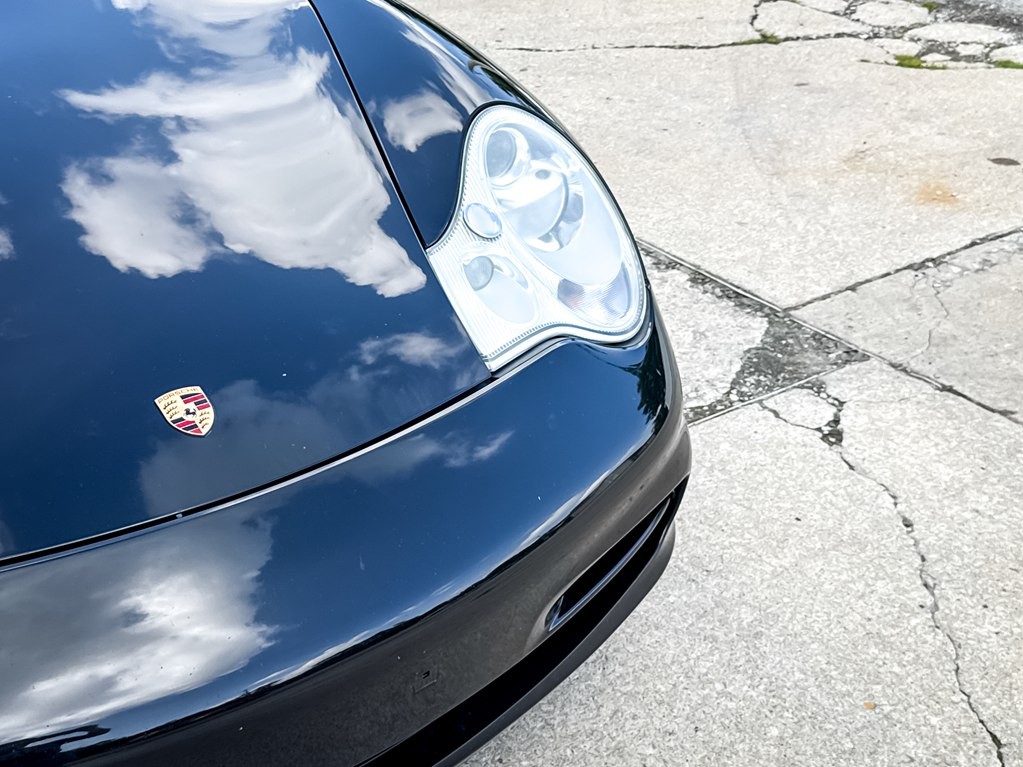 2002 Porsche 911 Image 8