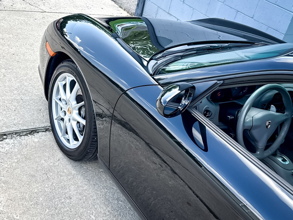 2002 Porsche 911 Image 9