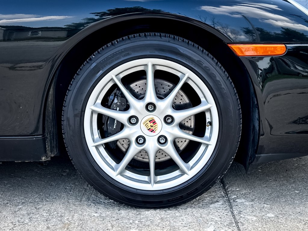 2002 Porsche 911 Image 15