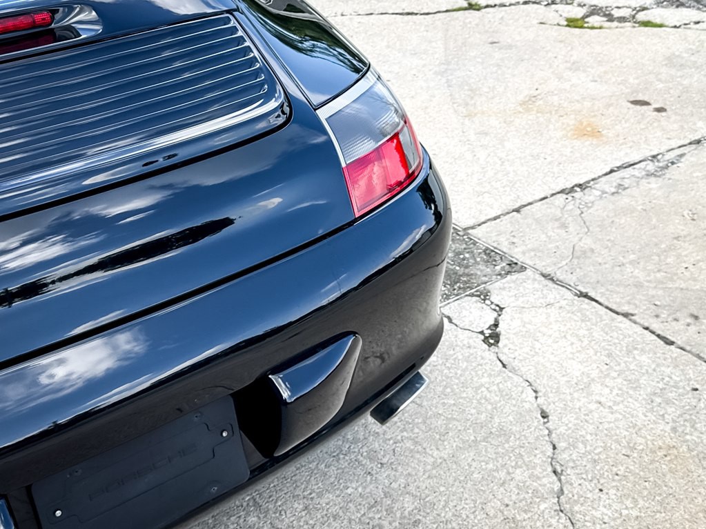 2002 Porsche 911 Image 17