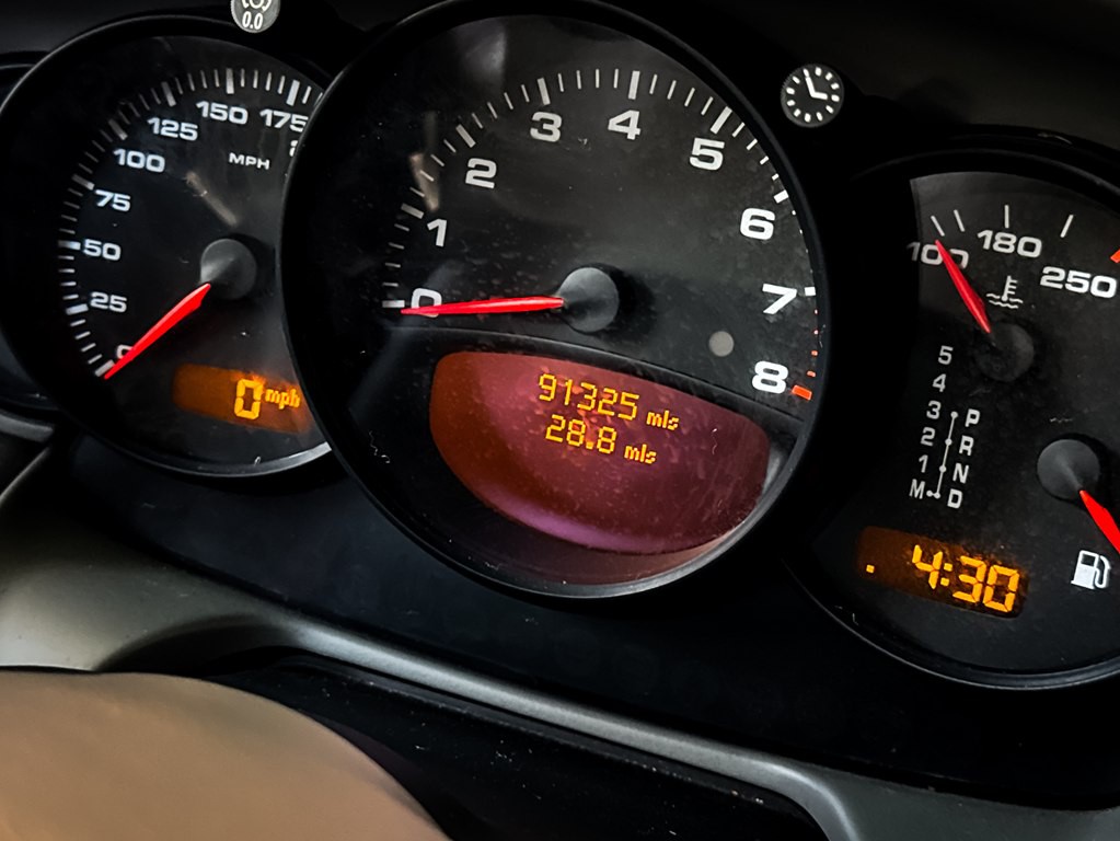 2002 Porsche 911 Image 35
