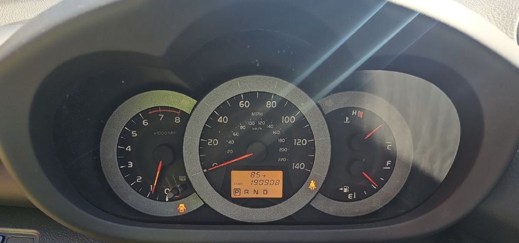 2010 Toyota Rav4 Image 3