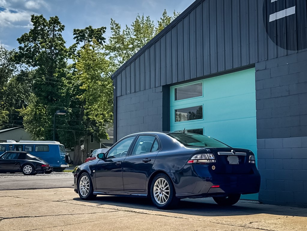 2009 Saab 9-3 Image 4