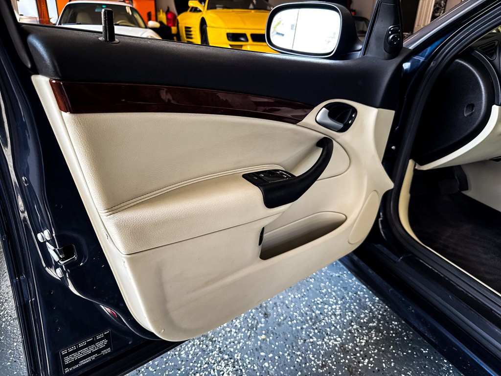 2009 Saab 9-3 Image 17
