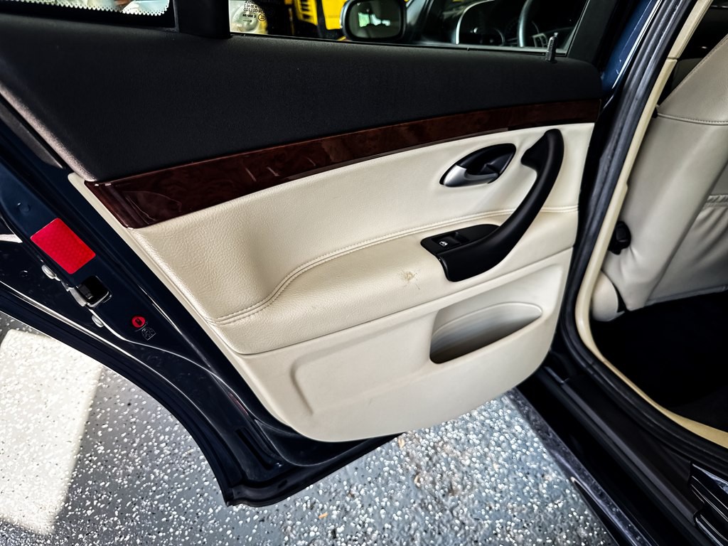 2009 Saab 9-3 Image 21
