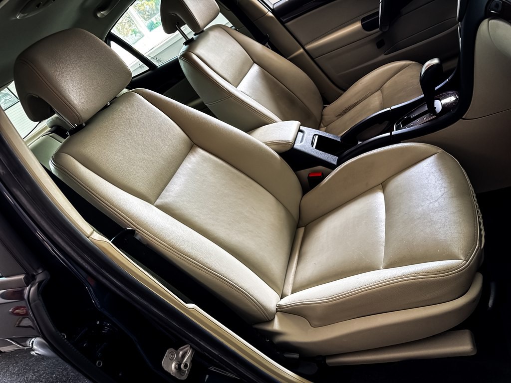 2009 Saab 9-3 Image 29