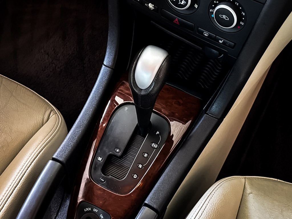 2009 Saab 9-3 Image 31
