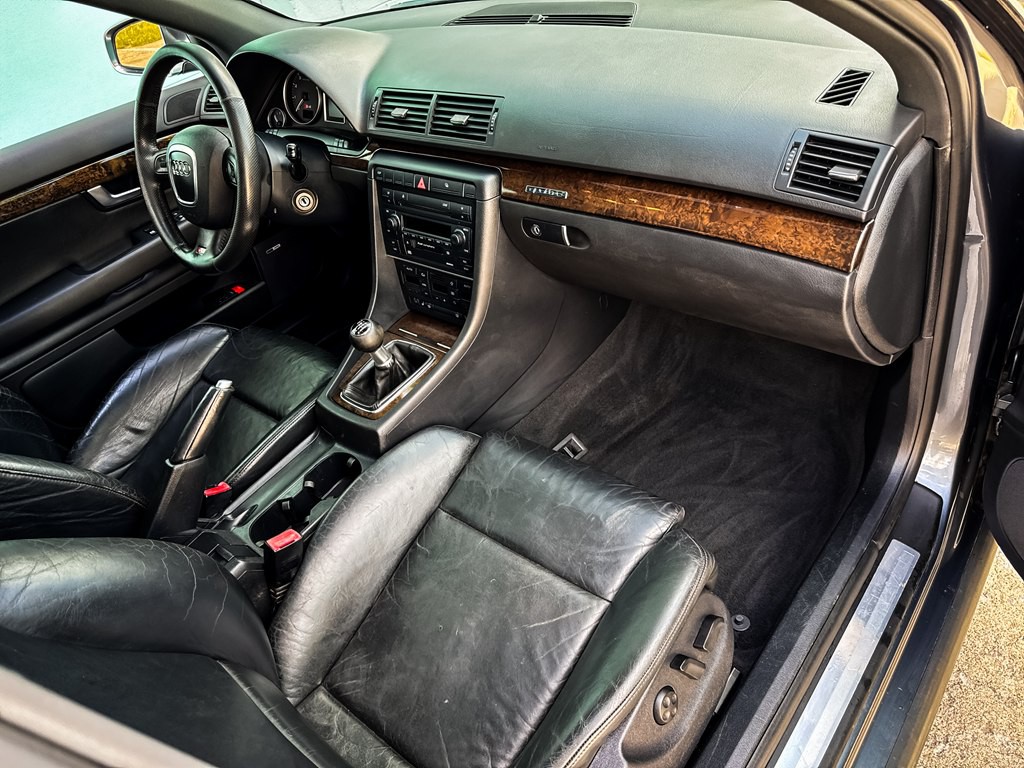 2006 Audi S4 Image 26