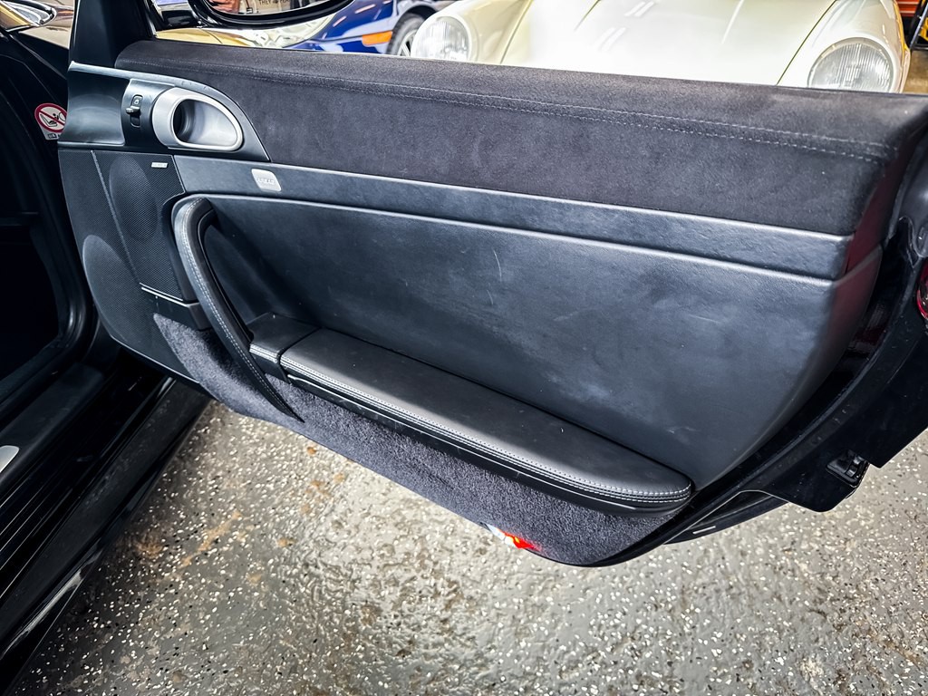 2007 Porsche 911 Image 32