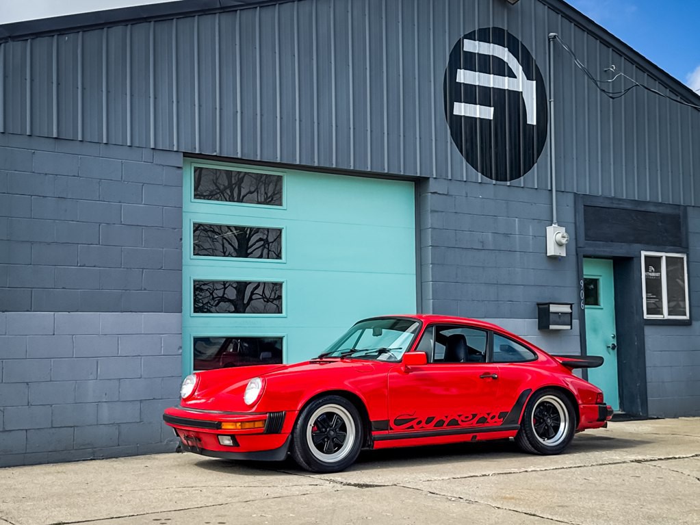1987 Porsche 911 Image 2