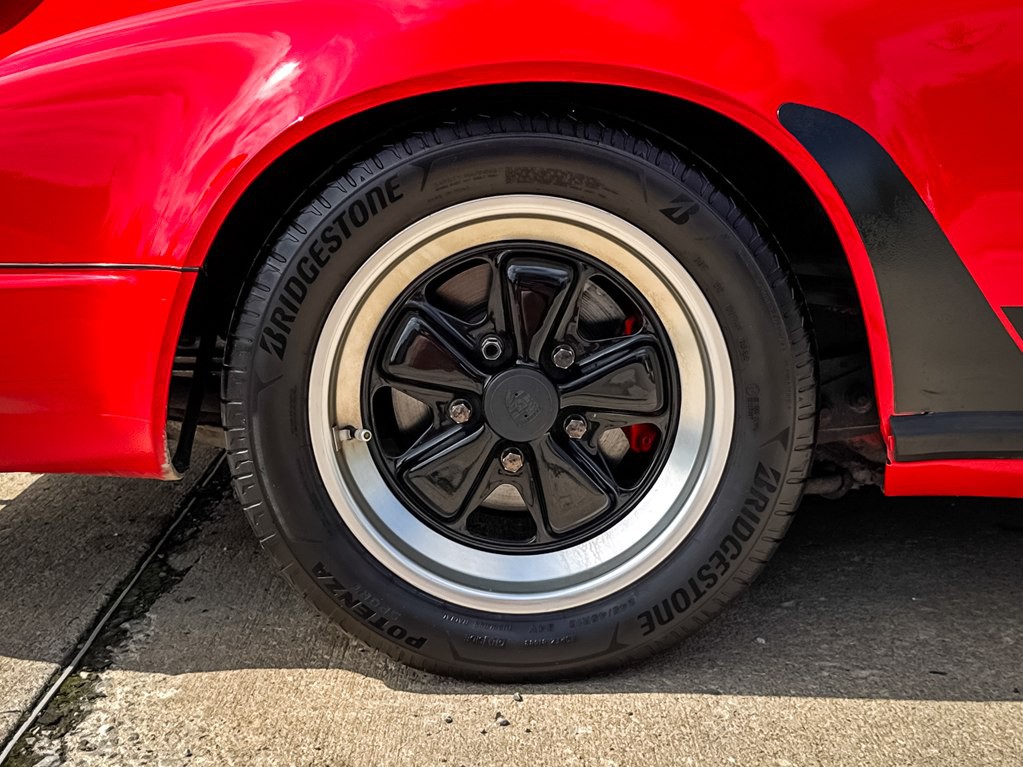 1987 Porsche 911 Image 14
