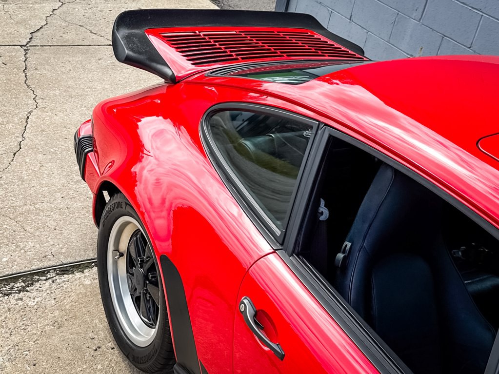 1987 Porsche 911 Image 18