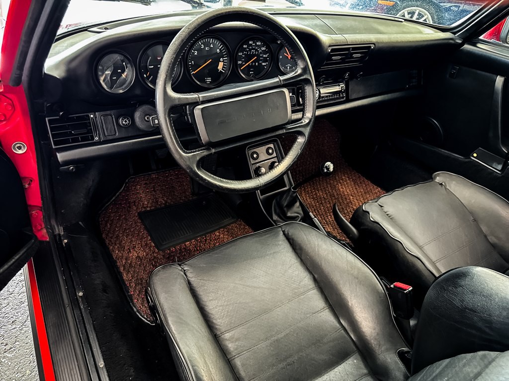 1987 Porsche 911 Image 20