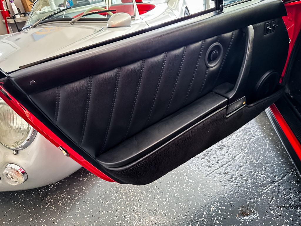 1987 Porsche 911 Image 21