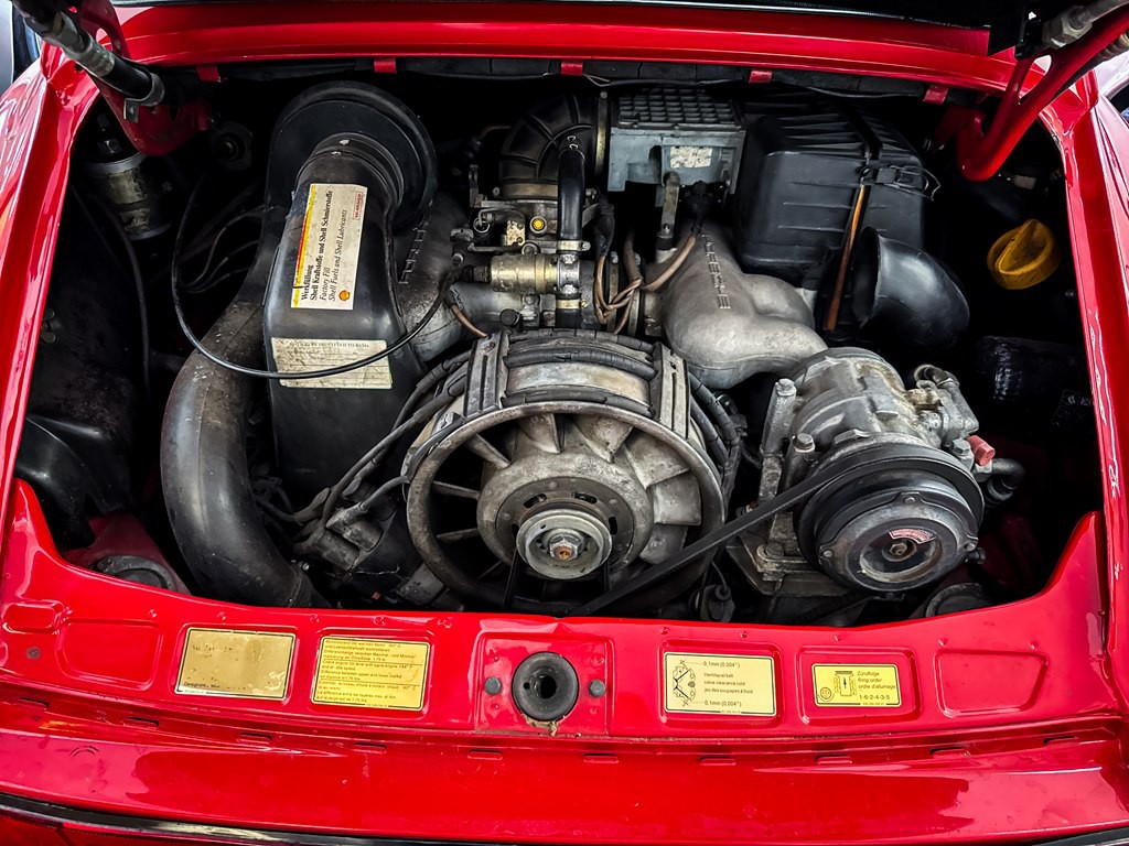 1987 Porsche 911 Image 26
