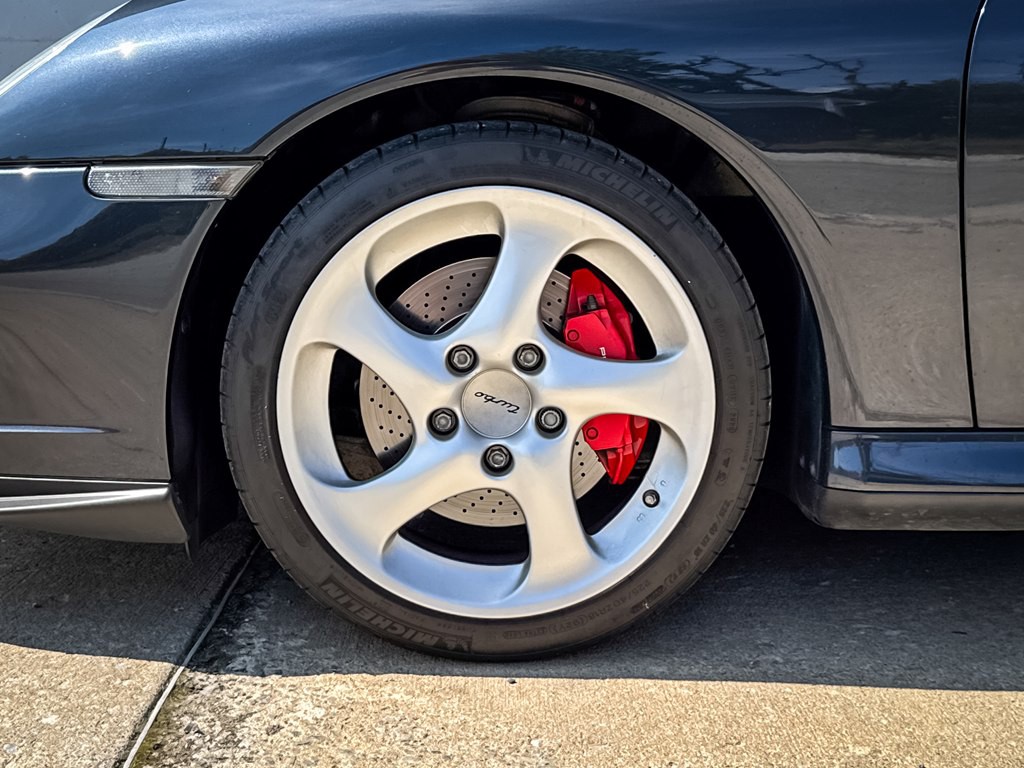 2004 Porsche 911 Image 5
