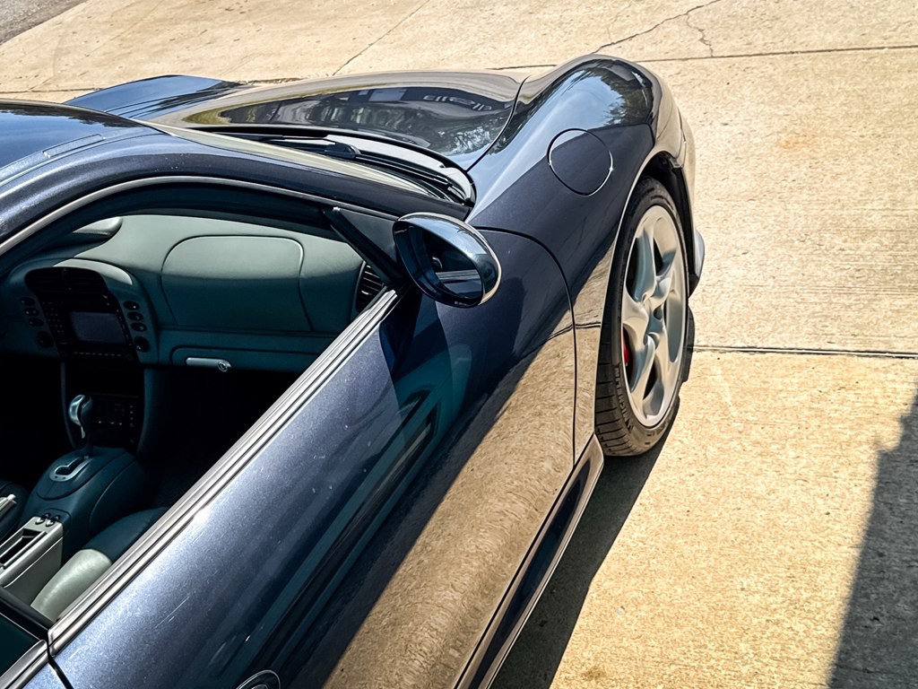 2004 Porsche 911 Image 8