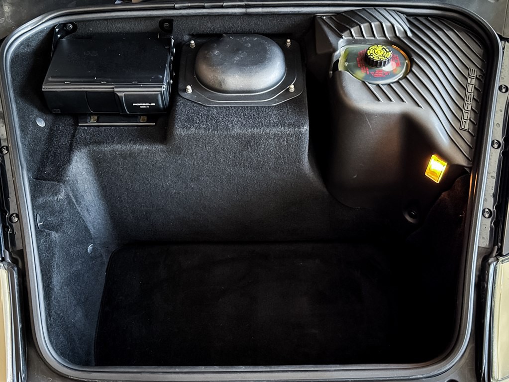 2004 Porsche 911 Image 38