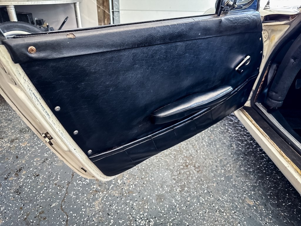 1967 Porsche 912 Image 21