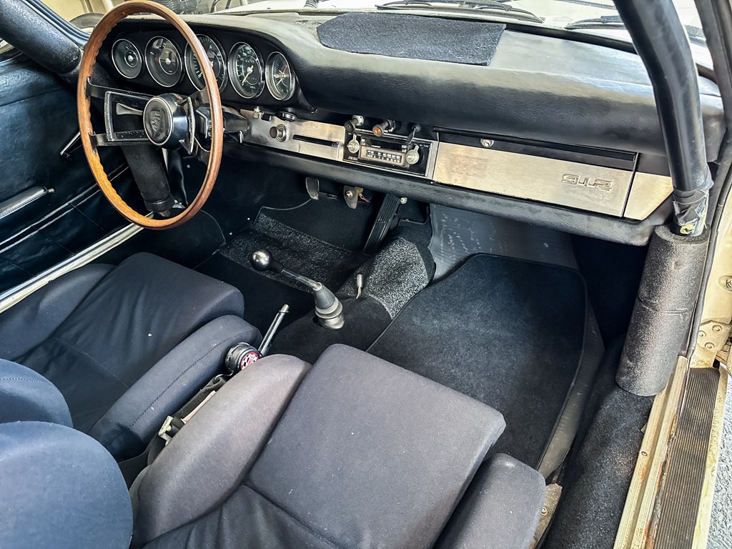 1967 Porsche 912 Image 25