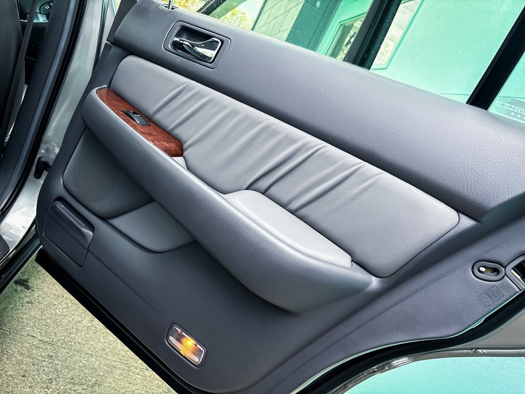 2000 Honda Legend Image 22