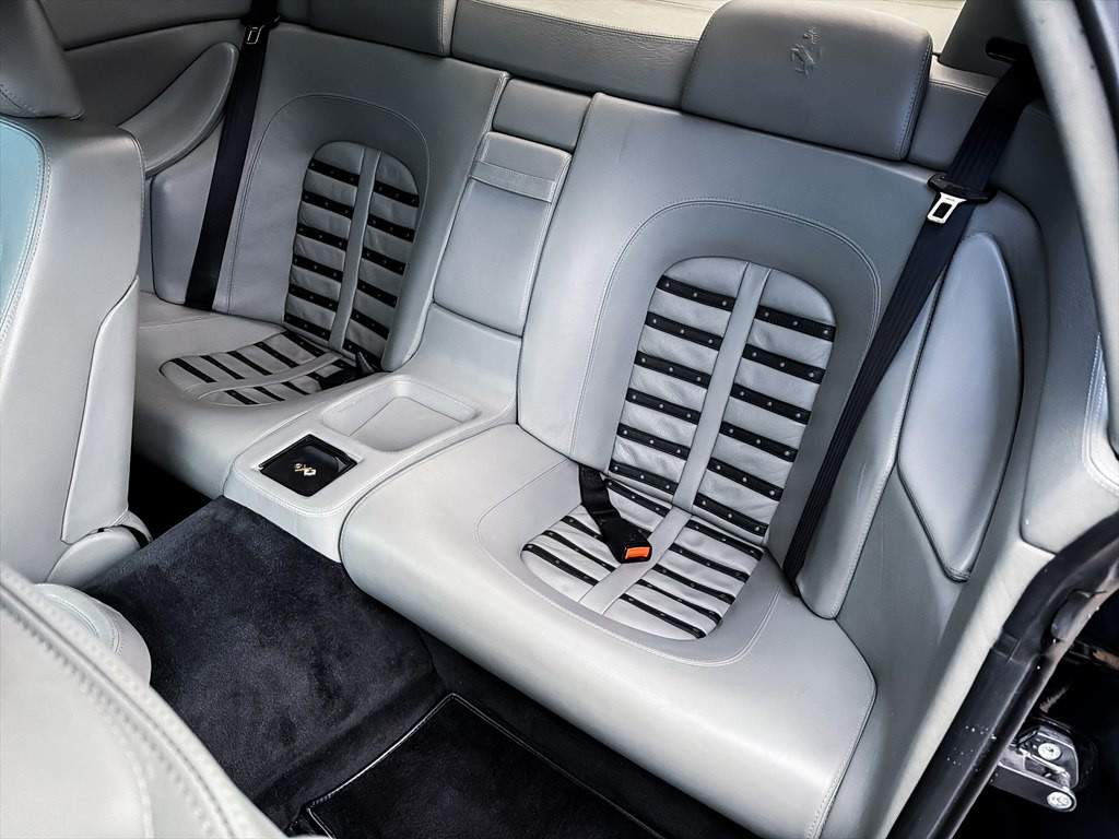 2000 Ferrari 456 Image 19