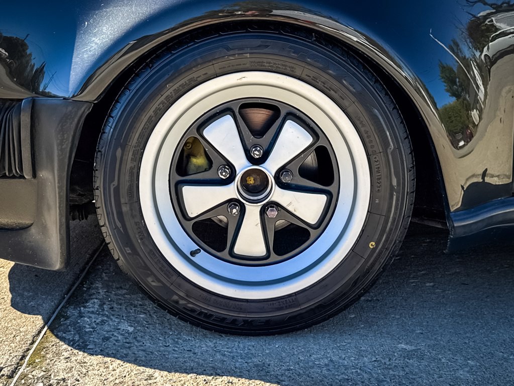 1979 Porsche 911 Image 4