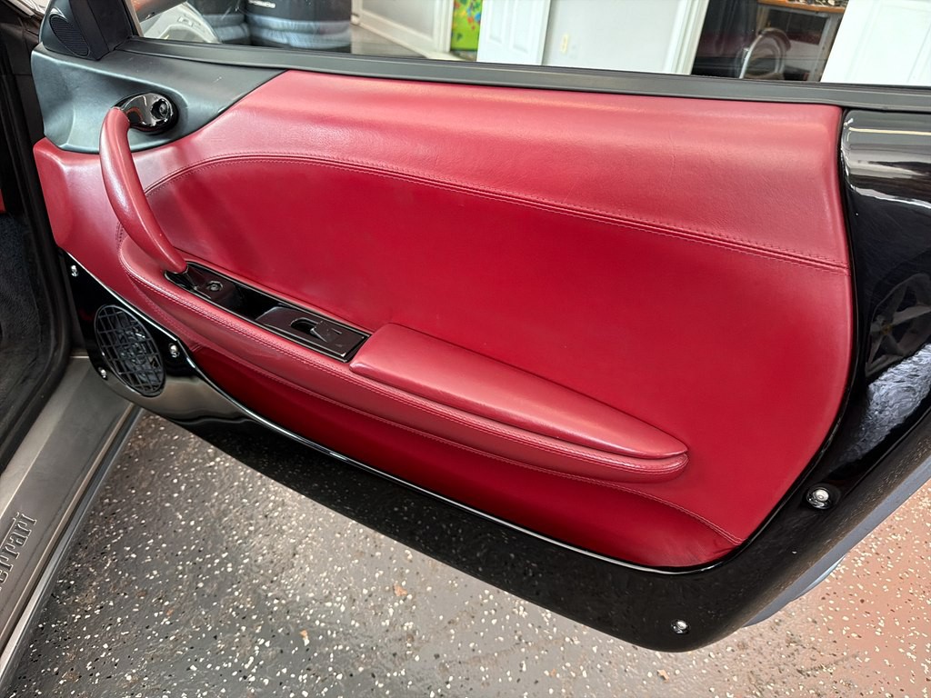 2000 Ferrari 360 Image 28