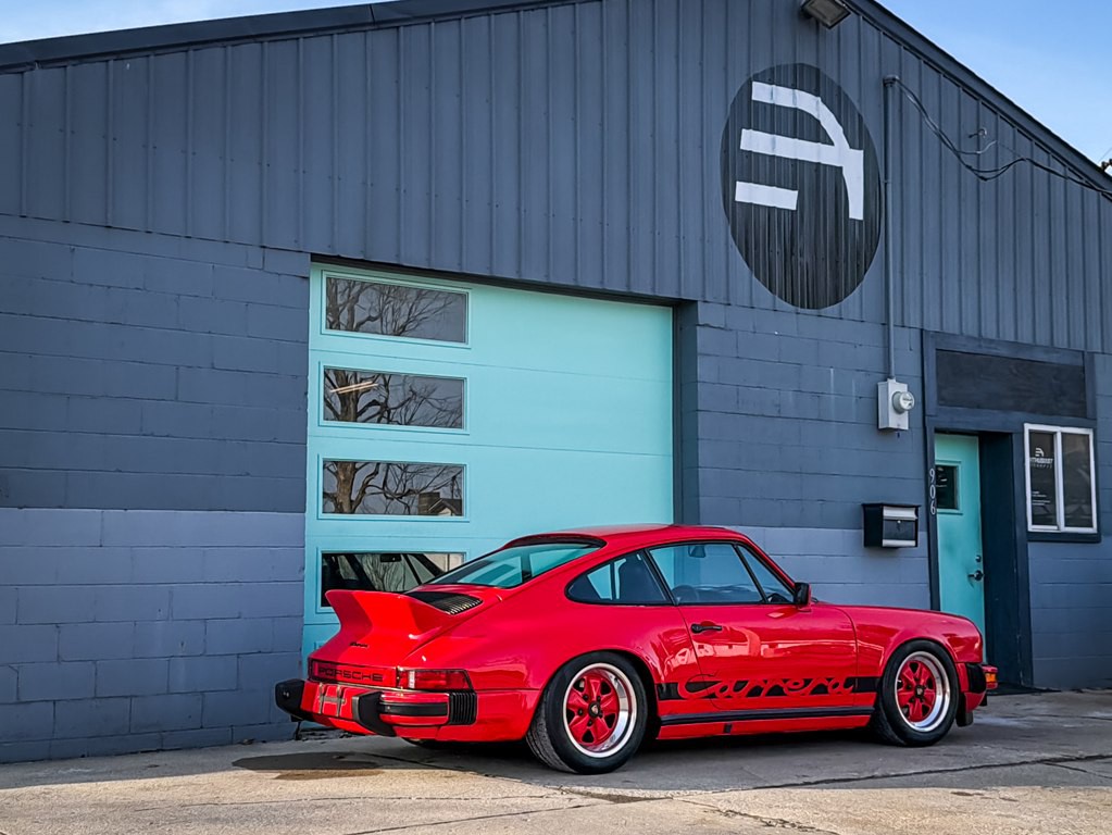 1974 Porsche 911 Image 9