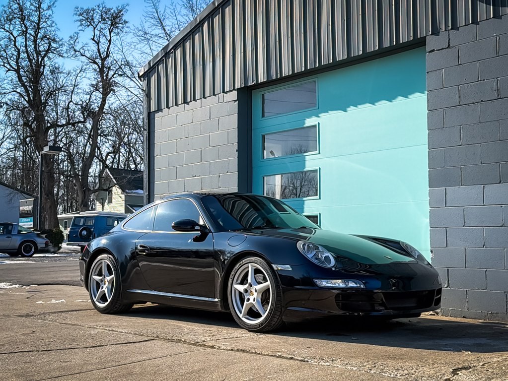2005 Porsche 911 Image 11