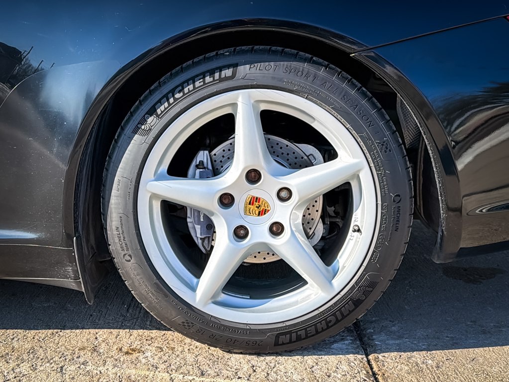 2005 Porsche 911 Image 6