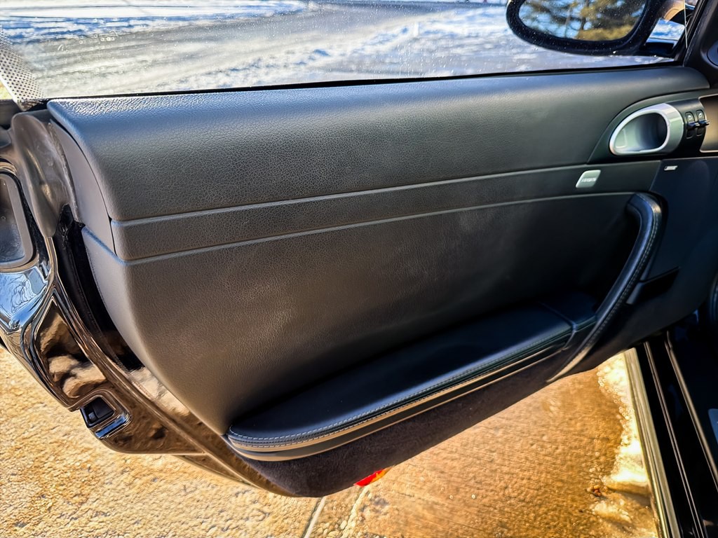 2005 Porsche 911 Image 17