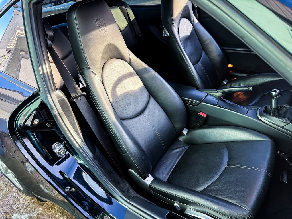 2005 Porsche 911 Image 23