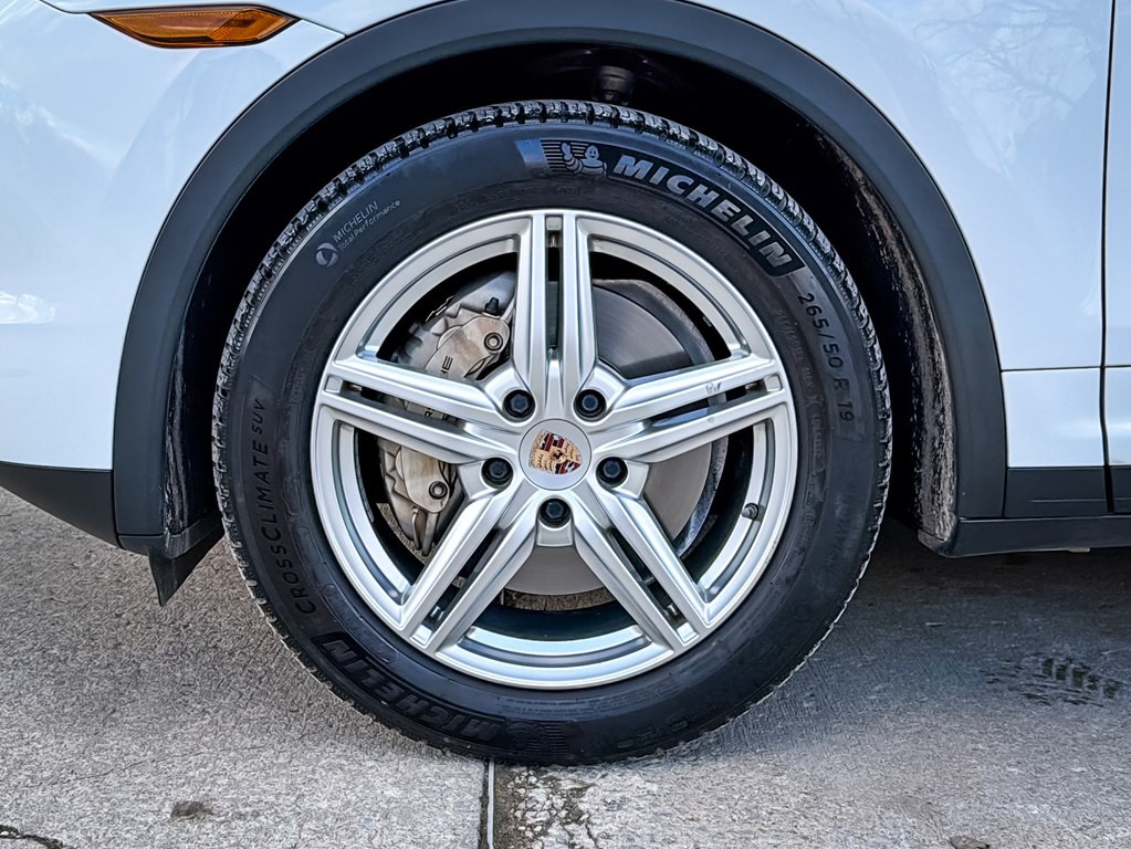 2013 Porsche Cayenne Image 5