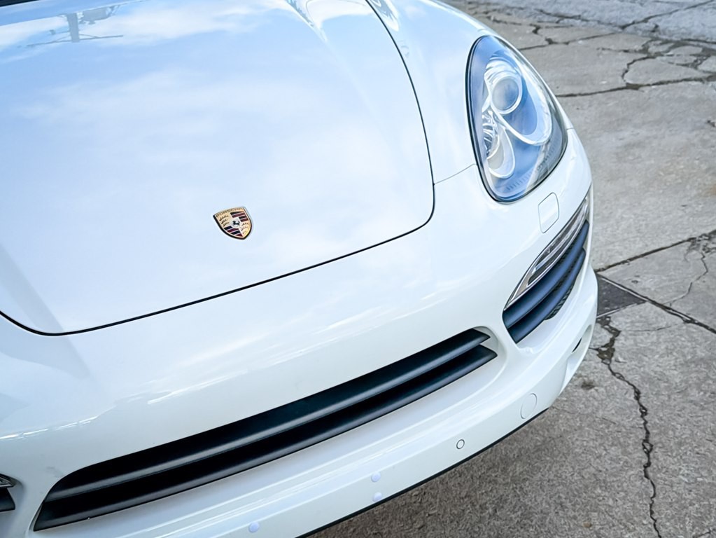 2013 Porsche Cayenne Image 8