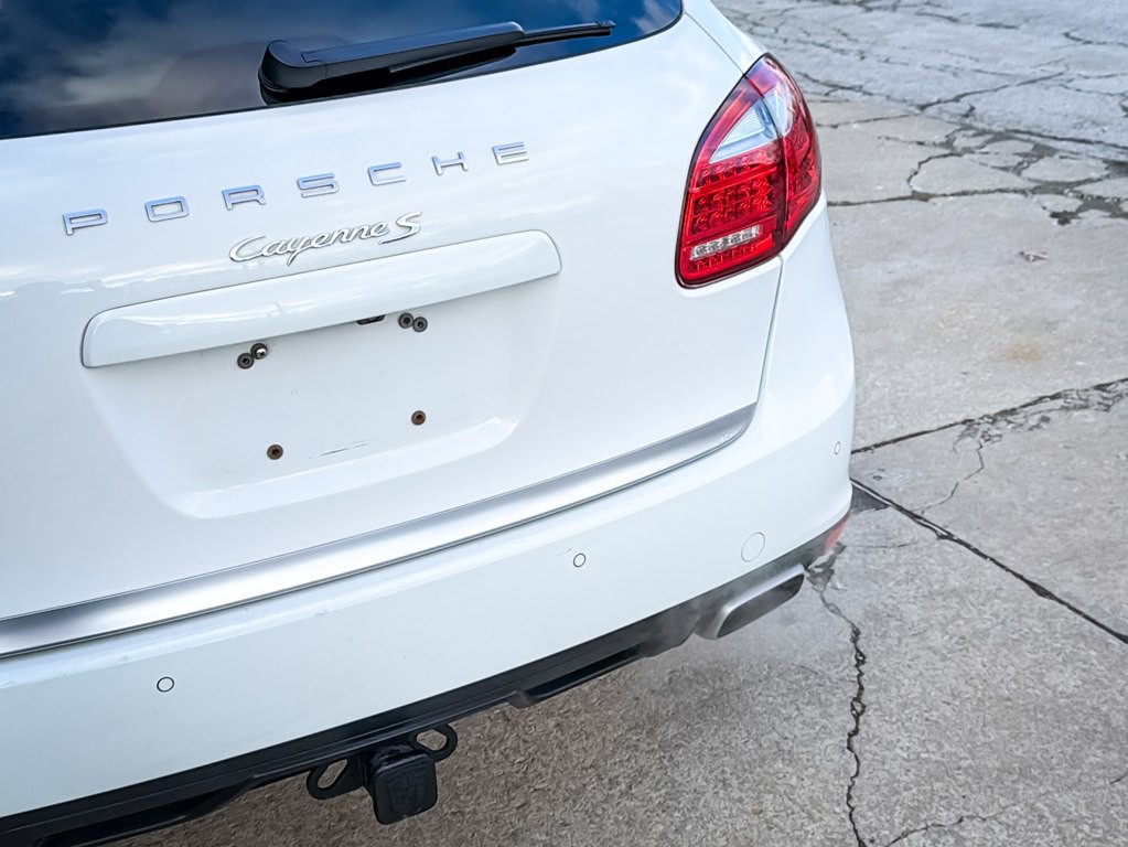2013 Porsche Cayenne Image 15