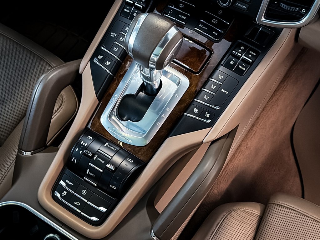 2013 Porsche Cayenne Image 31