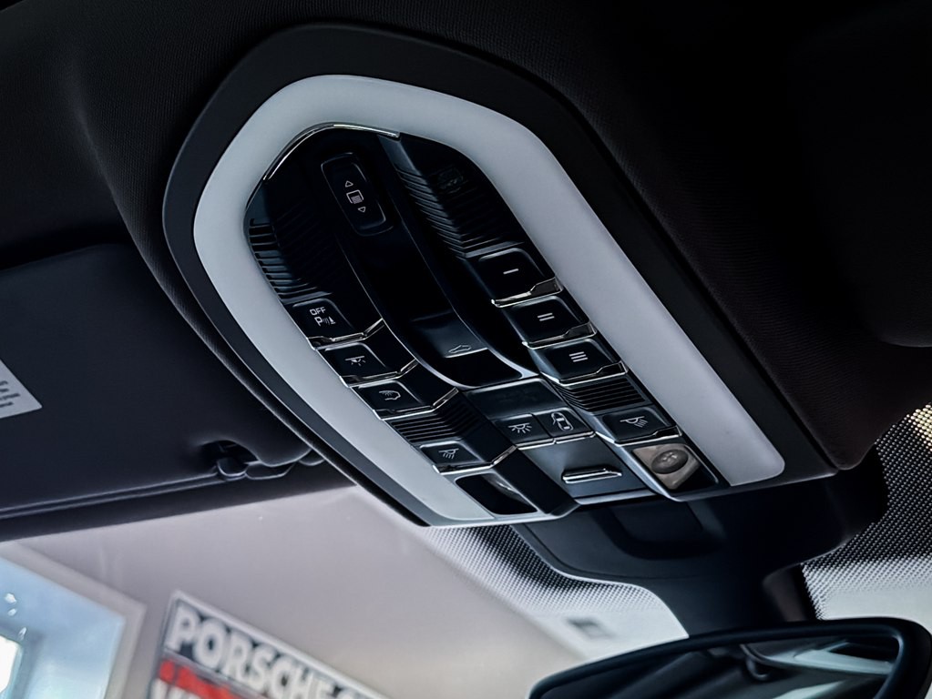 2013 Porsche Cayenne Image 34