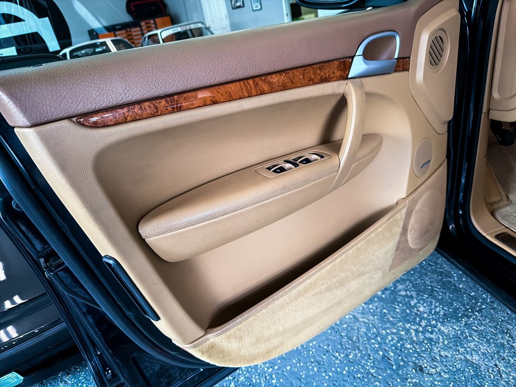 2006 Porsche Cayenne Image 13