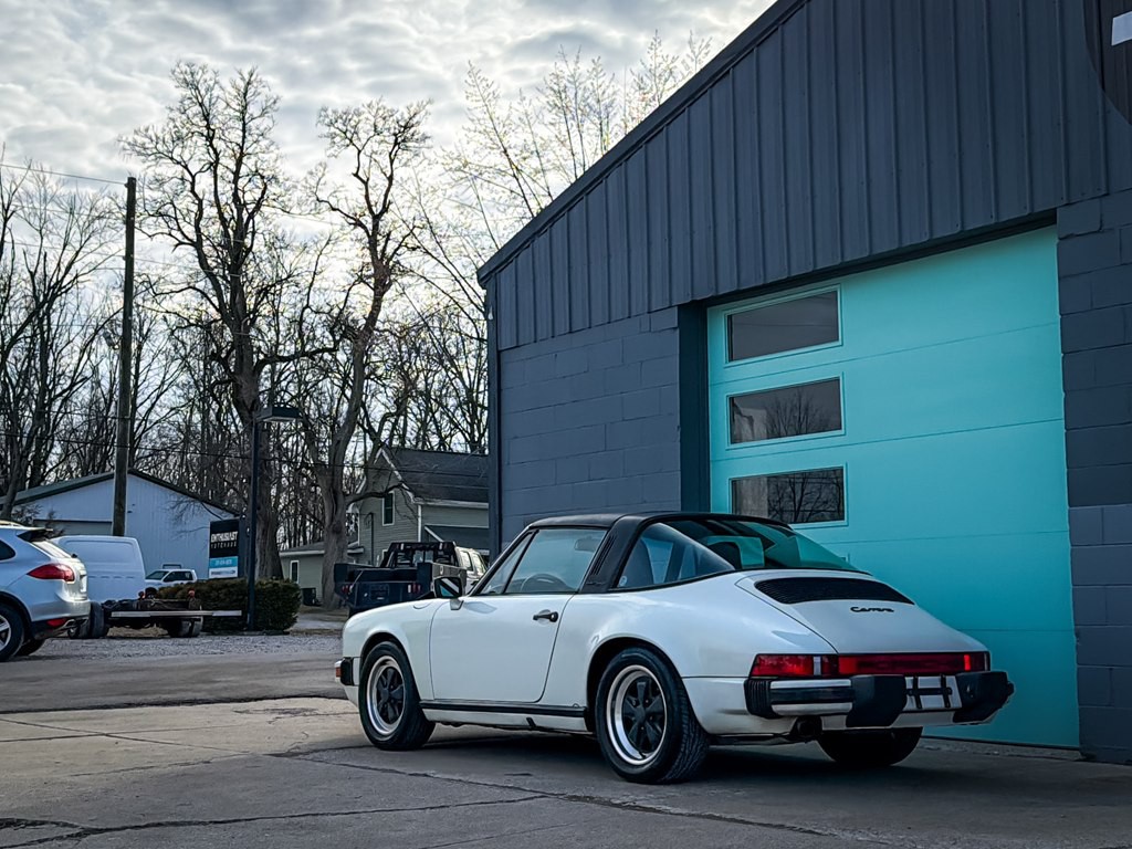 1985 Porsche 911 Image 4