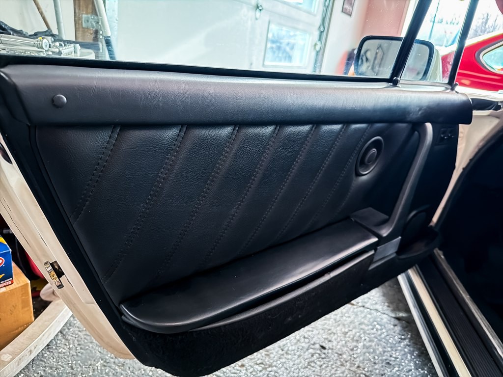 1985 Porsche 911 Image 21