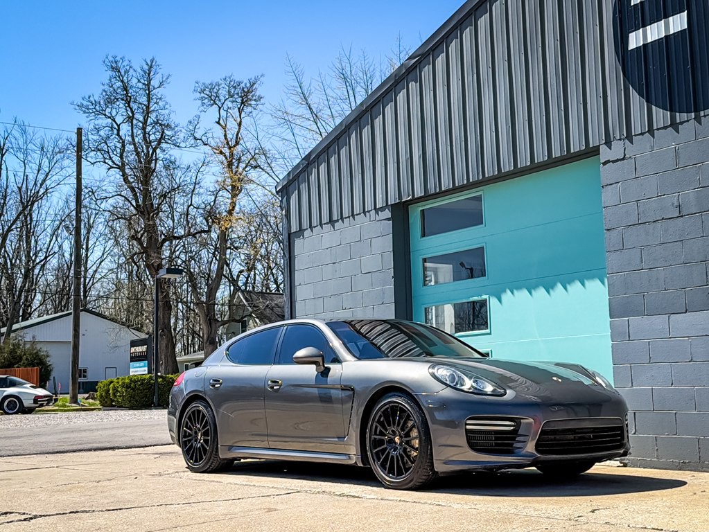 2014 Porsche Panamera Image 13