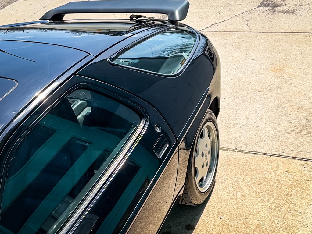1990 Porsche 928 Image 20