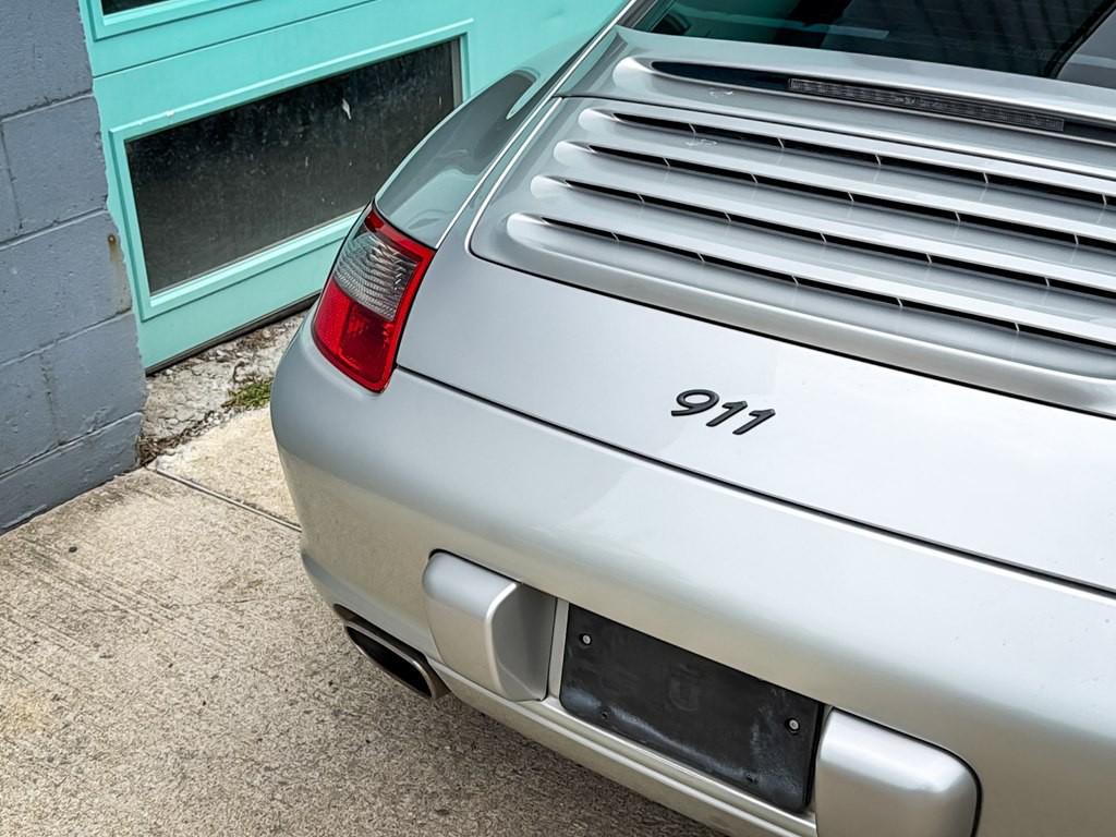 2006 Porsche 911 Image 16