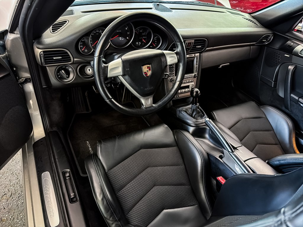 2006 Porsche 911 Image 20