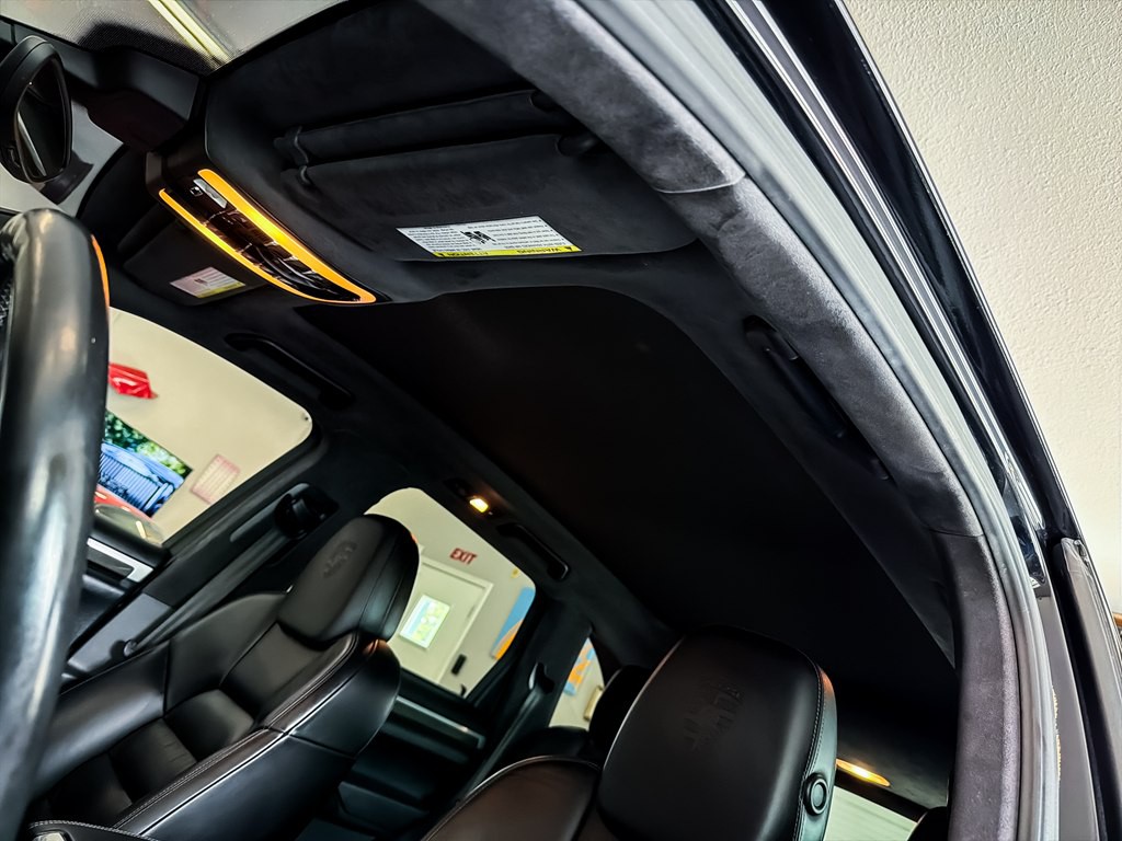2014 Porsche Cayenne Image 5