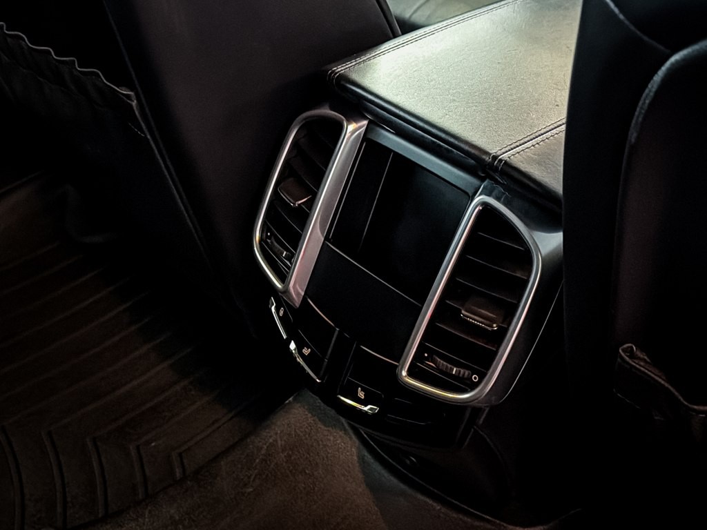 2014 Porsche Cayenne Image 21